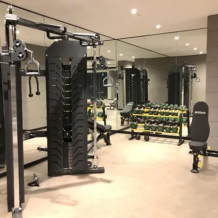 Classy In Beyoglu, Pool - Gym - Garage Apartment Istanbul