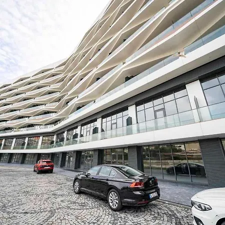 Classy In Beyoglu, Pool - Gym - Garage * Istanbul